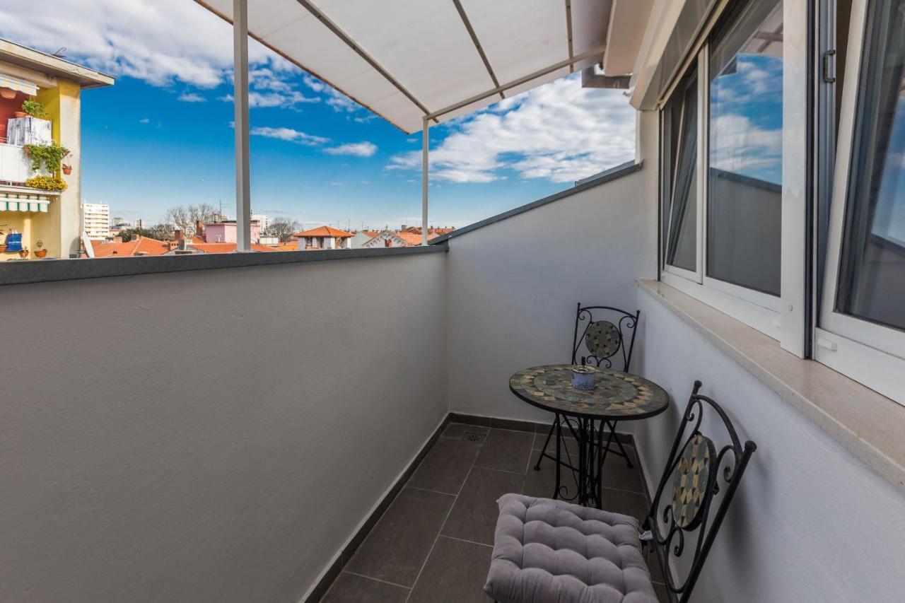 Kuki Apartment With Balcony Zadar Exterior foto